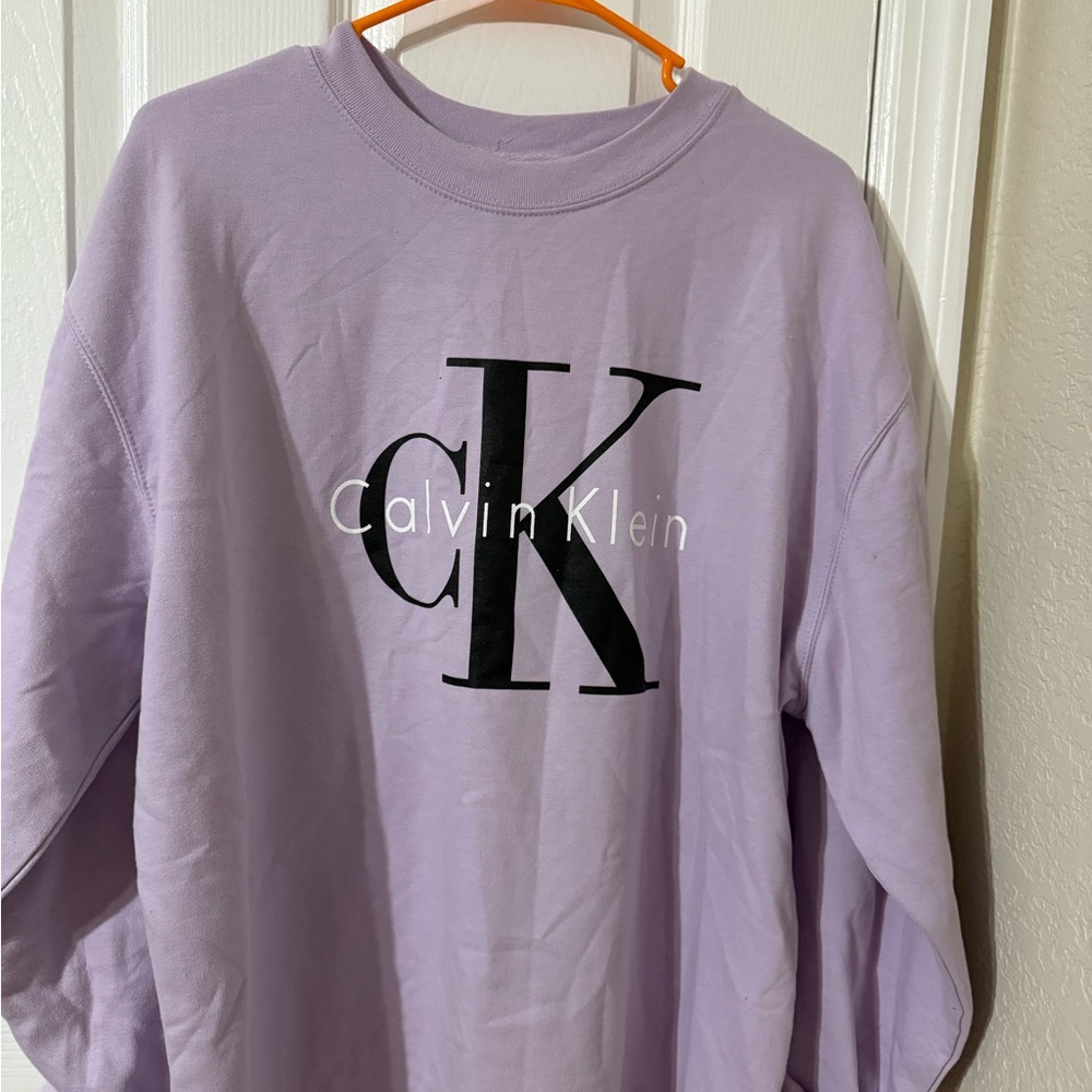 Calvin Klein Light Purple Logo Sweatshirt